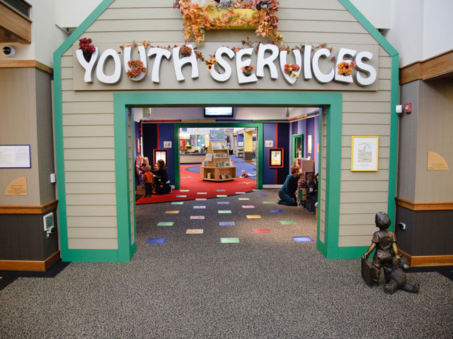 West_Bloomfield_Youth_Library